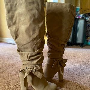 Suede tall boots